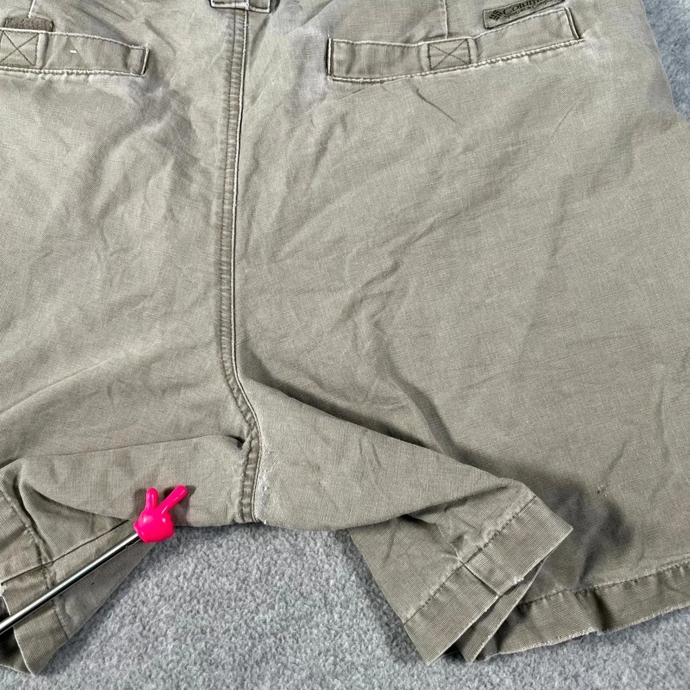 Columbia Sportswear Cargo Shorts Mens 38 Gray Cotton Hiking Camping Outdoor
